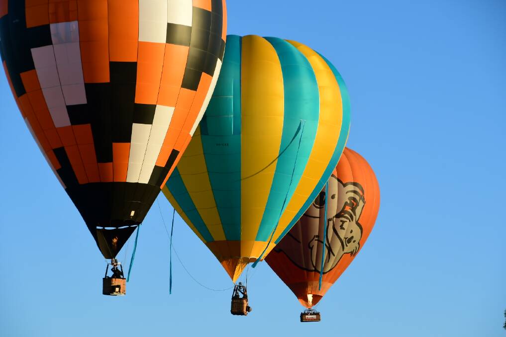 Balloons over Canowindra earlier this week for the 2024 International Balloon Challenge. Photo Federation Fotos