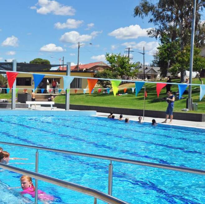It became evident towards the end of last pool season that the Canowindra pool has been leaking.