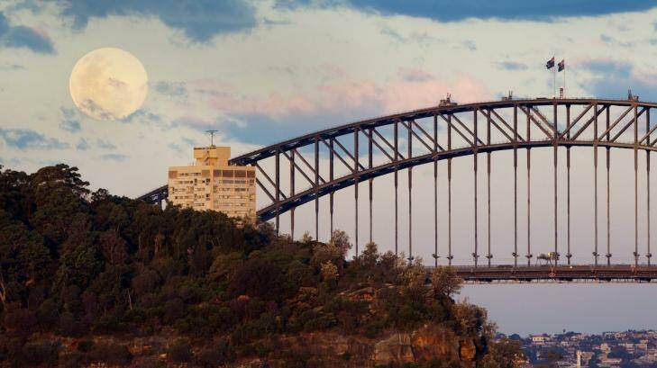 The supermoon rises over Sydney. Photo:  Janie Barrett