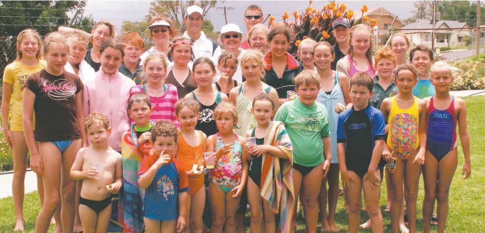 Photos from the pages of the Canowindra News from December 2006, 2007 and 2008