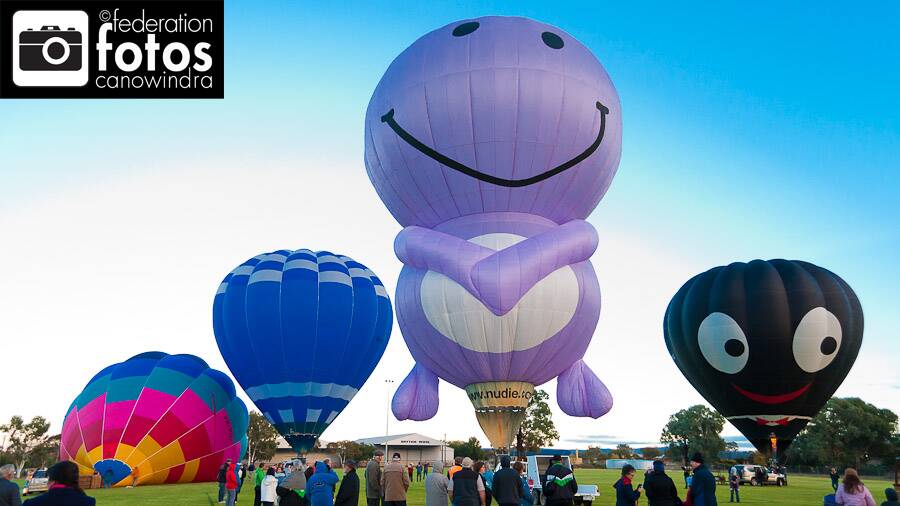 Last year's Canowindra Balloon Challenge and 18th Australian Balloon Championships. This year the event goes international. Photo Federation Fotos.