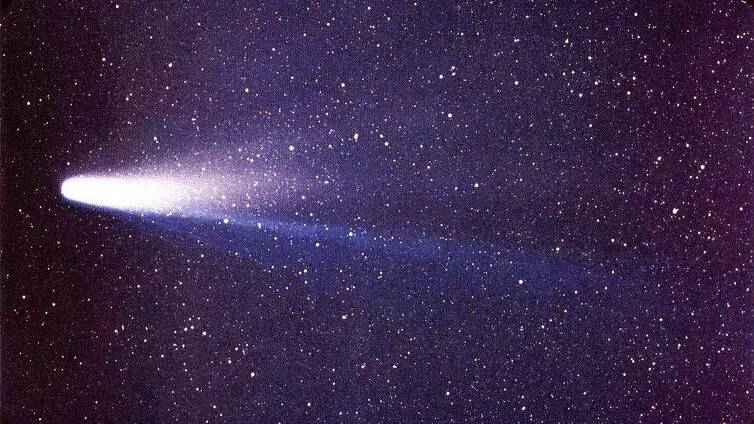 Comet 1P/Halley was photographed on March 8, 1986, during its last pass around the Sun. NASA/W. Liller
