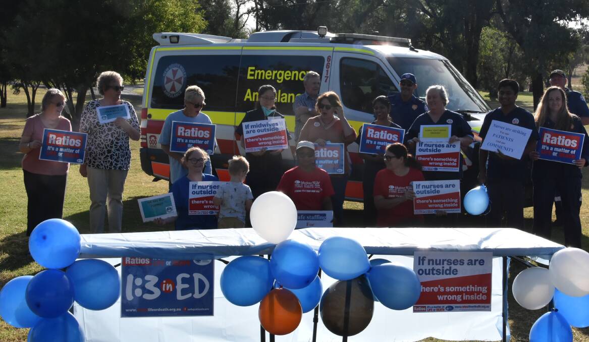 Canowindra nurses, medical staff, paramedics and members of the public at Tuesday morning's strike.