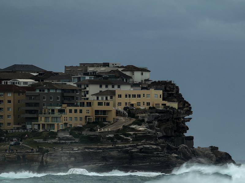 A 50-year-old man has died after falling down a cliff and onto rocks at North Bondi.