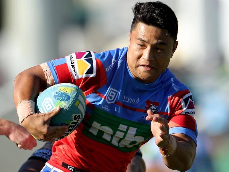 Mason Lino has returned early from injury to fight for his place in the Newcastle Knights team.
